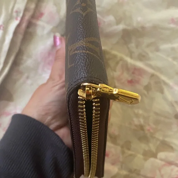 Louis Vuitton wallet - Picture 5 of 10